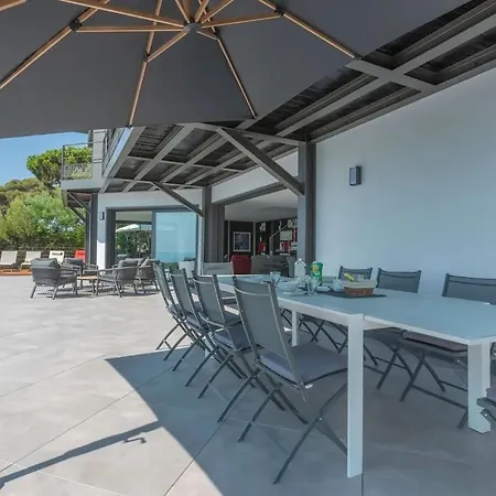 De Luxe - 10 Pers - Vue Villa Roquebrune-sur Argens
